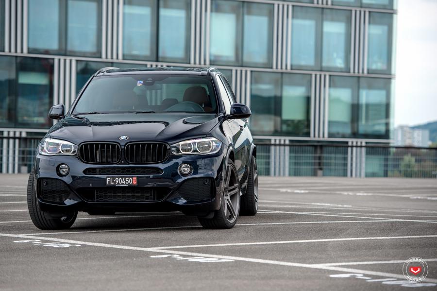  BMW X5 on Vossen Wheels (VPS-302) 2016 года  (фото 5 из 27)